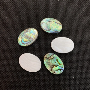 Natural oval abalone shell and white mother-of-pearl cabochons for DIY jewelry