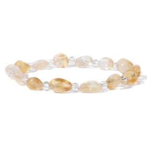 Detalle de las piedras de citrino amarillo y las cuentas transparentes de esta pulsera