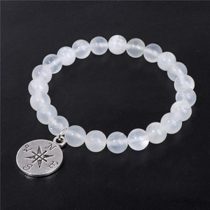 8mm Naturstein Armband für Herren mit silbernem Kompass-Anhänger und elastischem Band