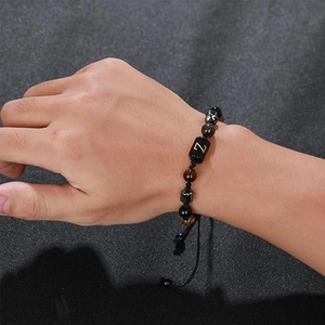 Bracelet perles œil de tigre et pierre avec lettre Z et cordon tressé ajustable
