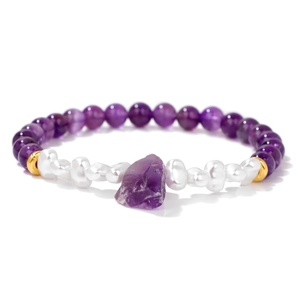 6mm amethyst beads and white baroque pearl bracelet with gold accents on white background