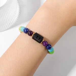 Bracciale zodiaco Gemelli con pietre naturali colorate e perline in agata opaca