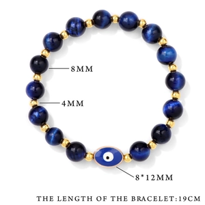 Detalle de medidas de pulsera Evil Eye elástica con cuentas ojo de tigre de 8mm y 19cm