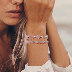 Rosa Herz-Kristallperlen Armband-Set für Damen mit Naturstein und elastischem Design