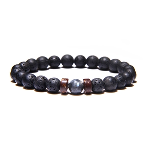 Bracciale in pietra lavica con perline vulcaniche e distanziatori in legno di cocco unisex