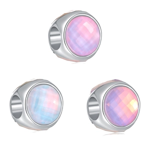 Tre ciondoli in opale sfumato rosa e blu in argento lucido per i braccialetti