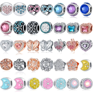 DIY Bijoux Breloques en Alliage Strass Colorés Émail Cœur Papillon Étoile Lune Design pour Création de Bracelets Femme Apprêts Bijoux
