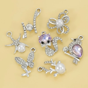 Set de 7 colgantes de aleación plateada con perlas y strass para crear joyas artesanales