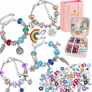 Kit de Fabrication de Bijoux DIY pour Filles Perles Arc-en-Ciel Colorées Charme Bracelet Collier Coffret Cadeau Rose Princesse