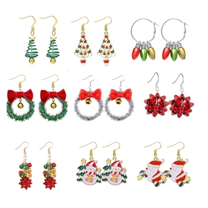 Orecchini Pendenti in Smalto di Lega a Tema Natalizio con Babbo Natale Cartone Animato Pupazzo di Neve Albero di Natale Campanello Fiocco Gioielli Regalo per Donna