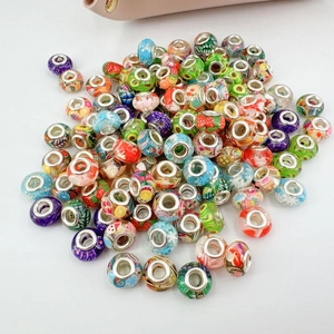Perles colorées en résine avec motifs fleurs et fruits pour bijoux DIY créatifs