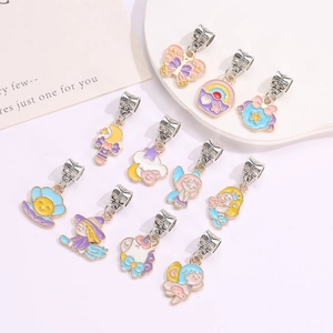 Set mit 10 bunten Emaille-Anhängern mit Einhörnern und Schmetterlingen für DIY-Armbänder