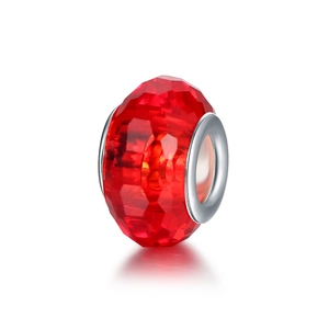 Perle rouge facettée en résine avec noyau en argent pour création de bijoux DIY