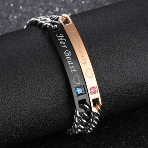 Bracelet de Couple en Acier Titane Incrusté de Strass Pendentif Cœur Chaîne Gourmette Bijoux Romantiques Cadeau pour Amoureux Homme Femme