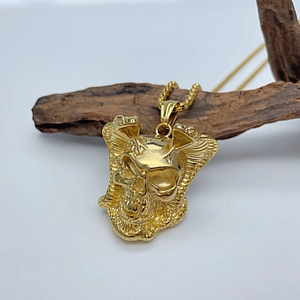 Collana con ciondolo teschio e cobra in stile hip hop retrò finitura oro da uomo