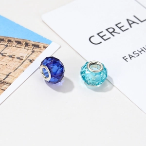 Polished blue faceted resin beads with silver metal core for DIY jewelry necklaces