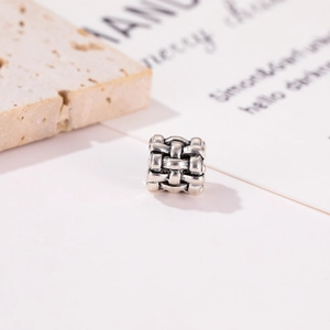 Cuenta cilíndrica de plata oxidada con textura trenzada para pulseras DIY