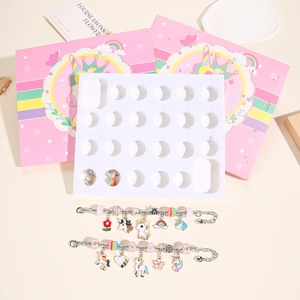 Calendrier de l'avent licorne rose DIY avec 2 bracelets et 24 bijoux enfants