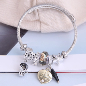 Bracciale da donna in acciaio inossidabile con ciondoli a cuore Sisters Always e gatto