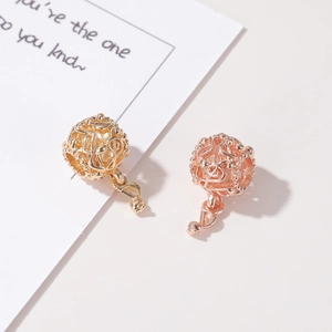 Amuletos detallados de notas musicales en oro y oro rosa para la creación de joyas DIY