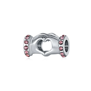Breloque en Alliage Geste Mains en Cœur Strass Rose Perle Ajourée pour Création de Bijoux DIY Bracelet Collier Femme