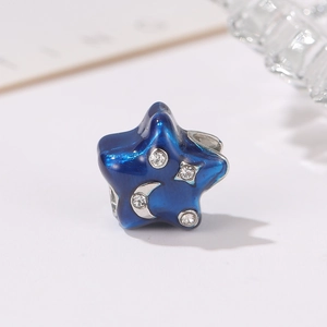 Blauwe emaille sterbedel met zilveren maan en zirkonia voor DIY armbanden