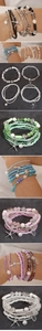 Détail de bracelets bohèmes superposés avec pendentifs étoile de mer et dimensions
