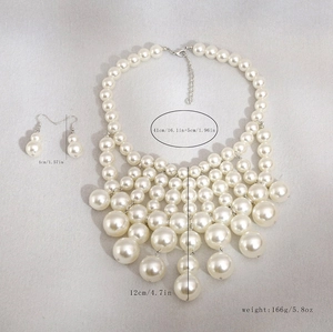 Set di gioielli da sposa multistrato con collana di perle e orecchini in argento lucido