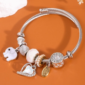 Bracciale con ciondoli elefante e cuore in acciaio inossidabile con perle e cristalli