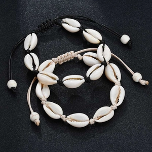 Natural Cowrie Shell Woven Bracelet Bohemian Handmade Adjustable Beach Bracelet Hawaiian Style Jewelry For Women Men