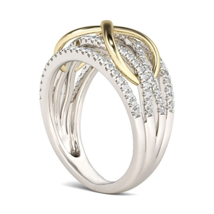 Bicolor-Ring mit silbernen Zirkonia-Bändern und einem goldglänzenden Akzent-Element