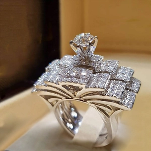 Luxury Round Zirconia Stackable Wedding Ring For Women White Gold Tone Alloy Inlaid Radiant Engagement Bridal Jewelry