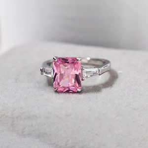 Elegant Pink Zirconia Copper Ring Square Cut Three Stone Wedding Ring For Women White Gold Plated Romantic Jewelry Gift