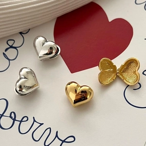 3D heart-shaped S925 sterling silver hoop earrings in gold and silver finishes