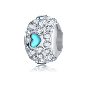 Glinsterende zilveren pavé-bedel met zirkonia en blauw emaille hart voor armbanden