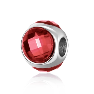 Charm in argento lucido con grande cristallo rosso sfaccettato per gioielli fai da te