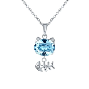 Collar de gato con cristal azul y colgante de espina de pescado en plata pulida