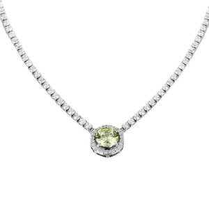 Collier tennis argenté élégant avec une pierre précieuse vert clair et un halo de diamants