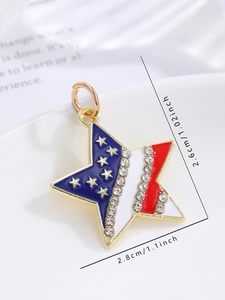Star-shaped pendant with US flag pattern and crystal rhinestones, size 2.6cm by 2.8cm