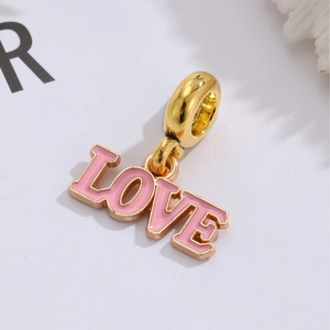 Rosa und goldener LOVE Emaille-Anhänger für DIY Armbänder und personalisierte Halsketten