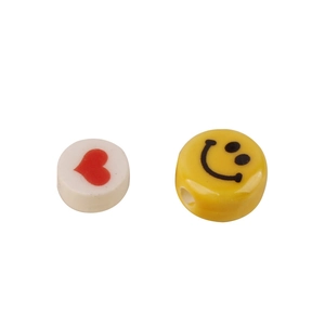 Cuentas redondas clásicas de cerámica con corazón y smiley para joyería DIY