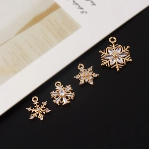 Verguld Koper Zirkoon Sneeuwvlok Alleen Hanger Zonder Ketting Voor DIY Kerstmis Ketting Armband Sieraden Accessoire