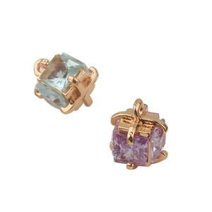 Gold-plated cube gift box charms with blue and purple cubic zirconia for DIY jewelry