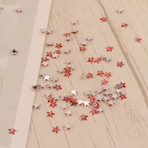 Gros plan de breloques étoiles brillantes de 3mm pour le nail art et les loisirs créatifs