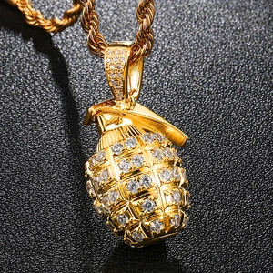 Hiphop Granate Anhänger Halskette mit Zirkonia Steinen und goldener Kordelkette