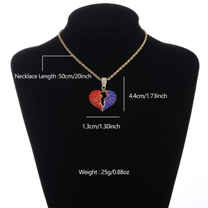 Collana hip hop con pendente a cuore spezzato ghiacciato rosso e blu su catena a corda dorata