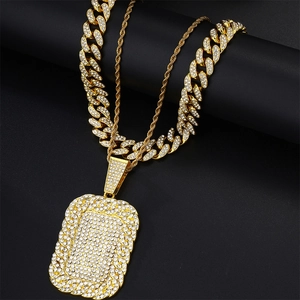 Hip Hop Schmuckset in Gold mit eisgekühlten rechteckigen Dog Tag Anhänger und kubanischer Kette
