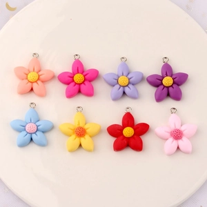 Kleurrijke harsbloembedels in acht levendige tinten voor DIY-sieraden en creatieve hobby's