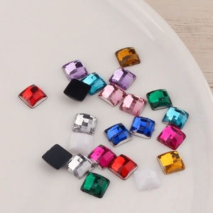 Strass carrés en acrylique 6mm couleurs mixtes pour bricolage et accessoires DIY