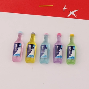 Set of 5 colorful resin miniature beer bottles for DIY crafts and dollhouse accessories